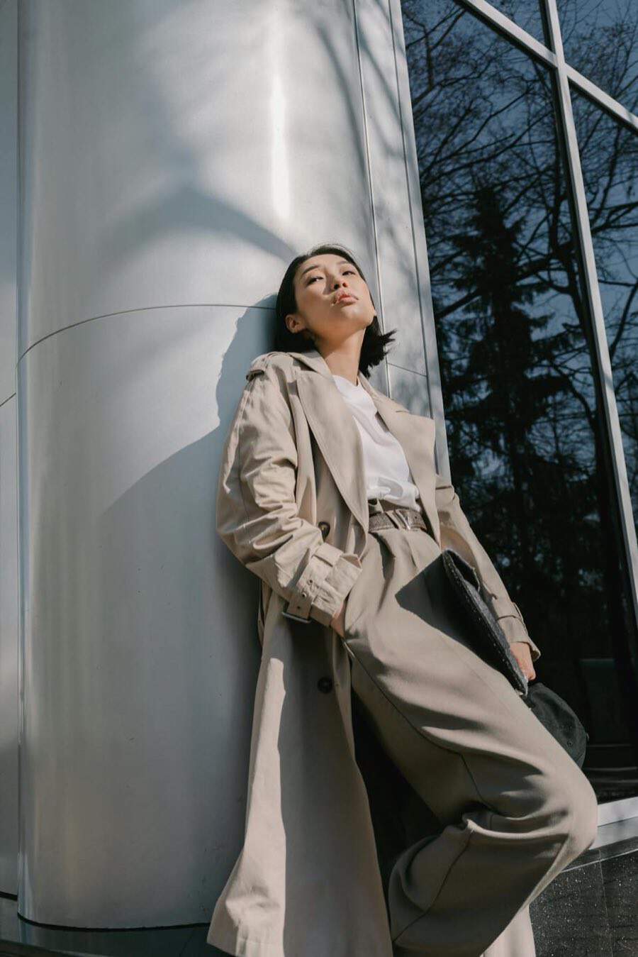 Neutral Trench Tailoring